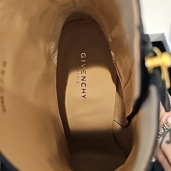 Givenchy ankle boots - Picture 6 of 9